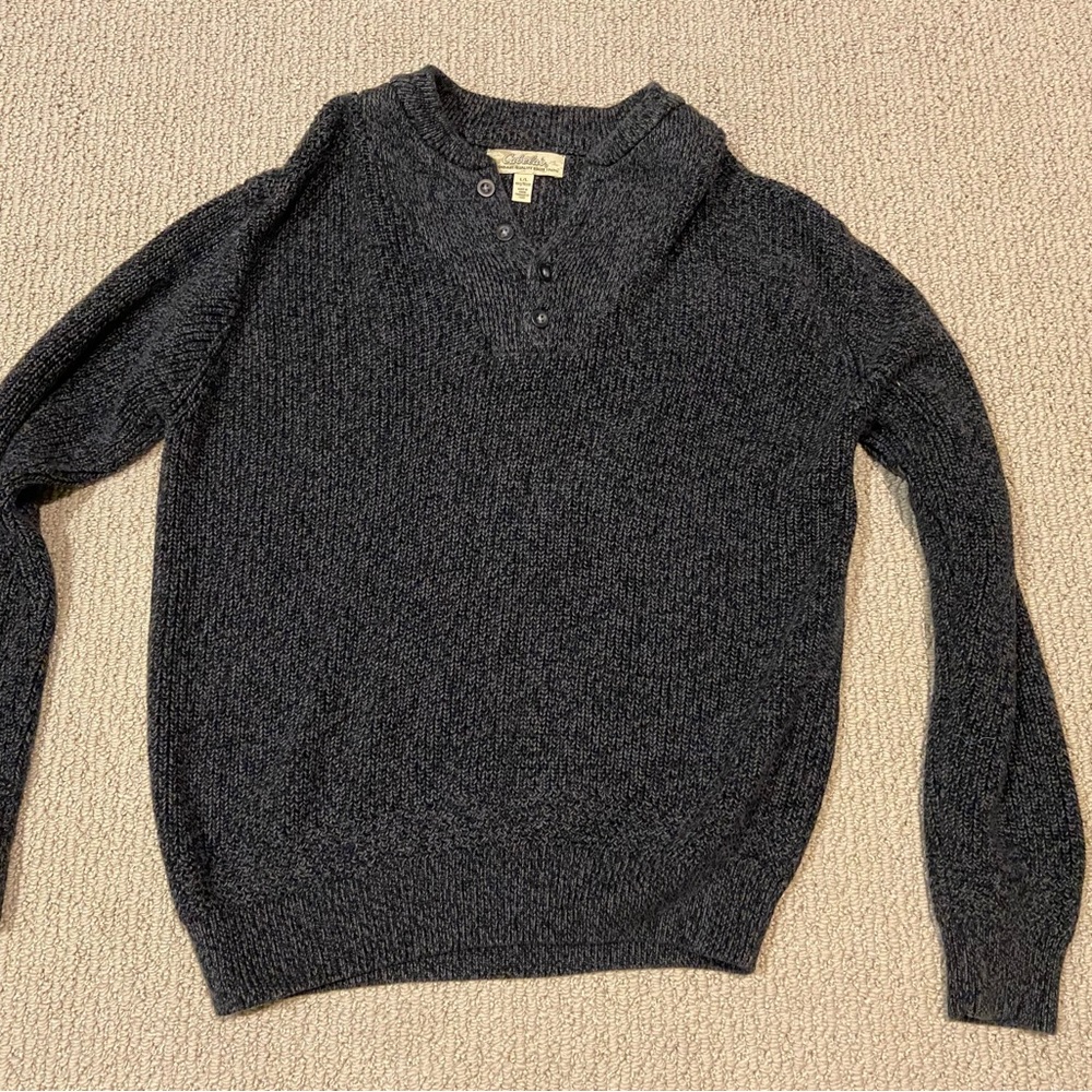 Quarter button up Cabelas sweater